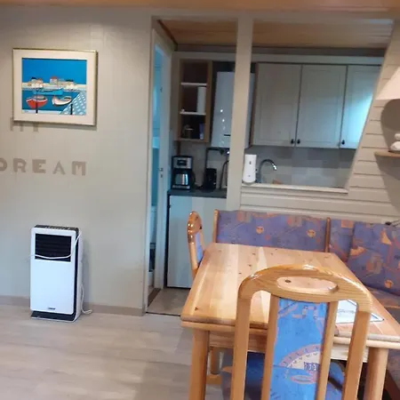 Chalet Le Chaleureux 1 à 4 Personnes * Resteigne